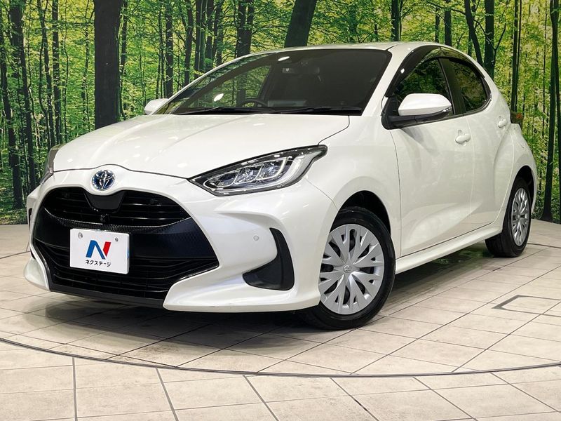2020 Toyota Yaris 6AA-MXPH10 (UW-6aab5abba556c)[0]