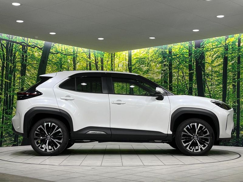 2025 Toyota Yaris Cross 6AA-MXPJ15 (UW-6aab5acce5180)[10]
