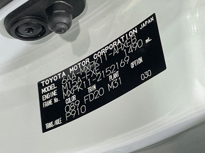 2023 Toyota Aqua 6AA-MXPK11 (UW-6aab5ad16181c)[1]