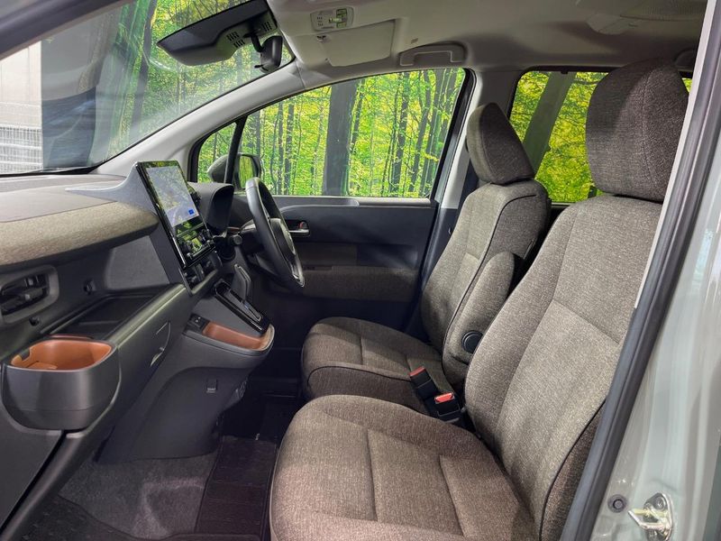 2023 Toyota Sienta 6AA-MXPL10G (UW-6aab5ad485b48)[28]