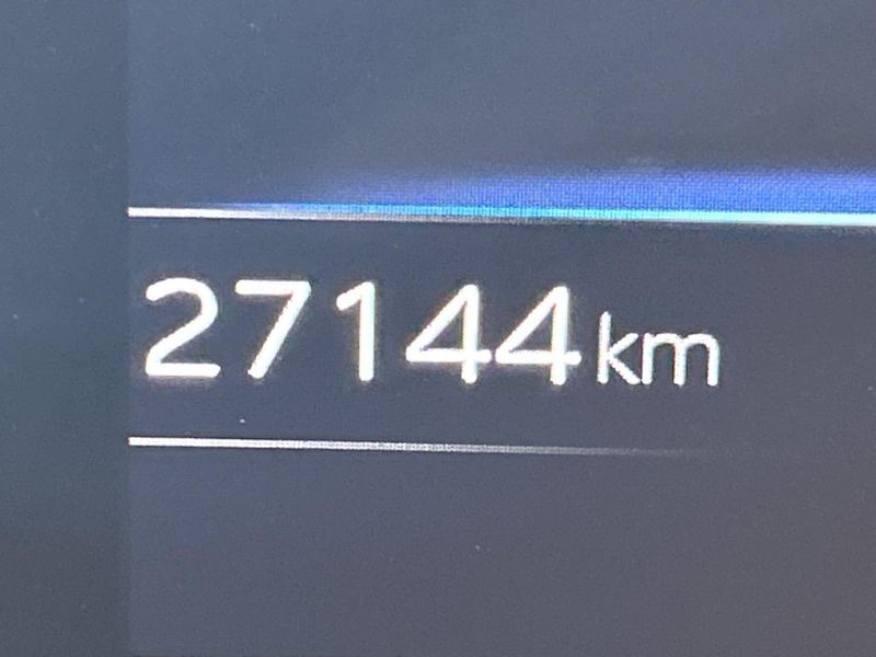 2024 Toyota Prius 6AA-MXWH60 (UW-6aab5aedd8240)[2]