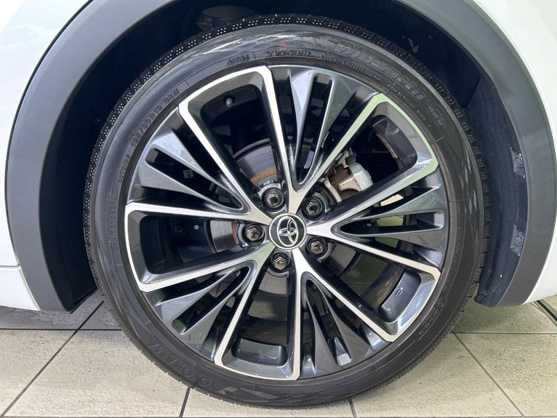 2024 Toyota Prius 6AA-MXWH60 (UW-6aab5aedd8240)[19]