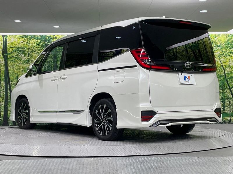 2023 Toyota Noah 6BA-MZRA90W (UW-6aab5af8a3a56)[18]