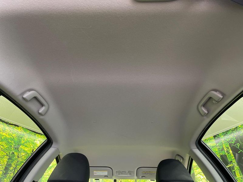 2014 Toyota Aqua DAA-NHP10 (UW-6aab5b07ec6b1)[21]