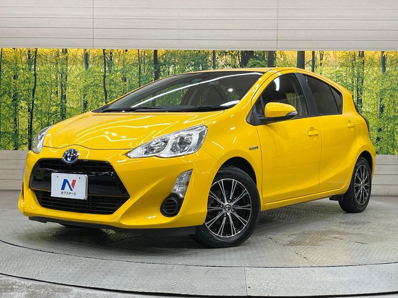 2016 Toyota Aqua DAA-NHP10 (UW-6aab5b0a263f7)[0]