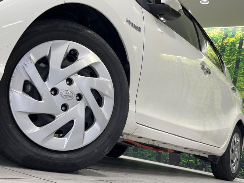 2019 Toyota Aqua DAA-NHP10 (UW-6aab5b0b48e61)[5]
