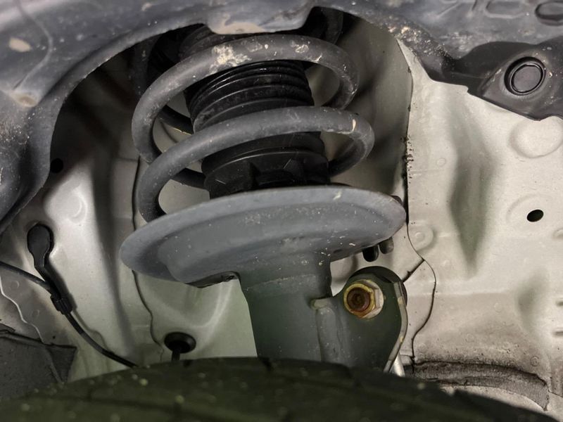 2019 Toyota Aqua DAA-NHP10 (UW-6aab5b0b48e61)[10]