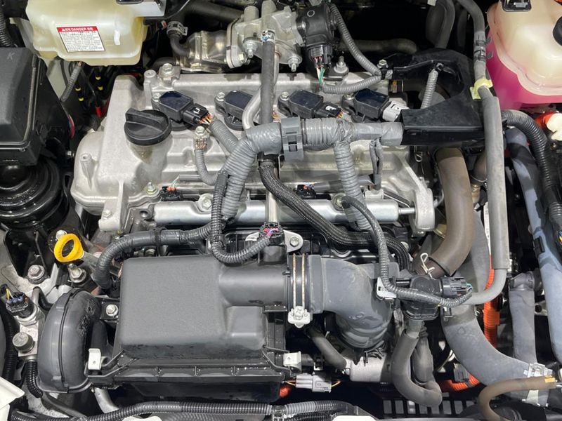 2019 Toyota Aqua DAA-NHP10 (UW-6aab5b0b48e61)[4]