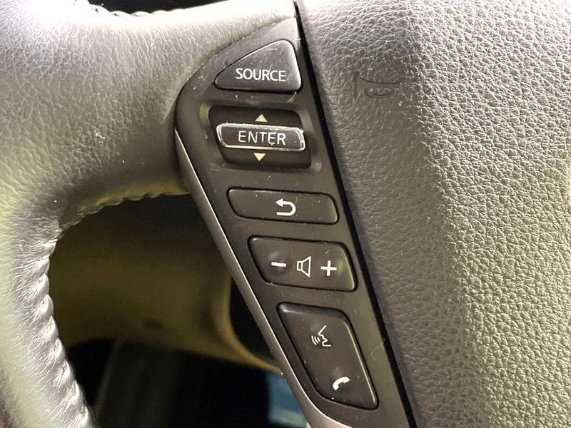 2013 Nissan Elgrand DBA-PE52 (UW-6aab5b2bd33d4)[27]