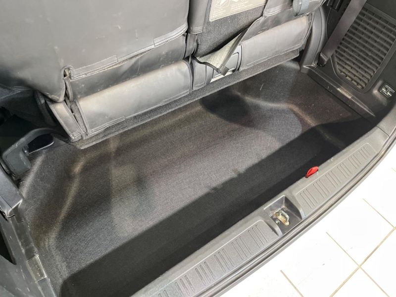 2013 Honda Stepwgn Spada DBA-RK5 (UW-6aab5b37a3f38)[25]