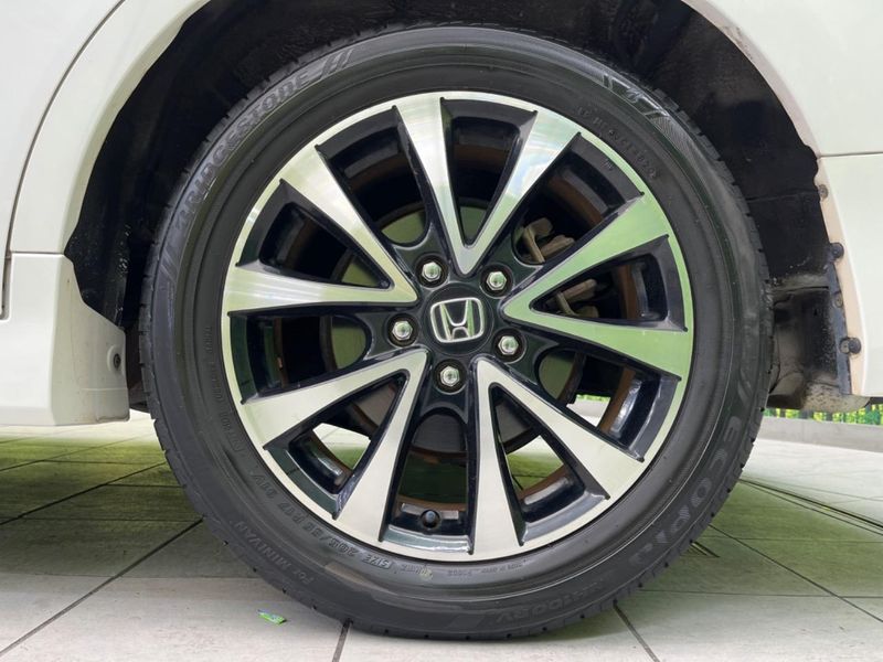 2013 Honda Stepwgn Spada DBA-RK5 (UW-6aab5b37a3f38)[7]