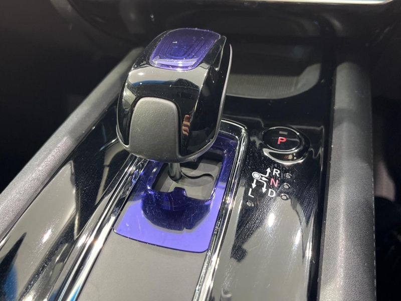 2014 Honda Vezel DAA-RU3 (UW-6aab5b41a152f)[20]