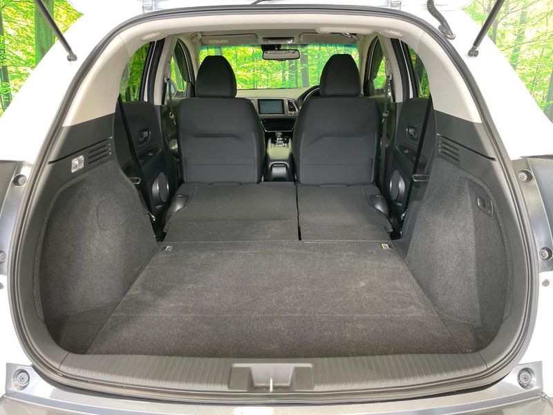 2017 Honda Vezel DAA-RU3 (UW-6aab5b44bc119)[11]