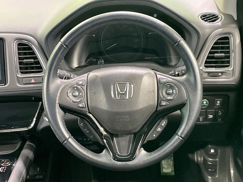 2017 Honda Vezel DAA-RU3 (UW-6aab5b44bc119)[22]