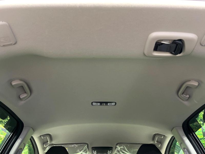 2015 Honda Vezel DAA-RU4 (UW-6aab5b46f03c1)[6]