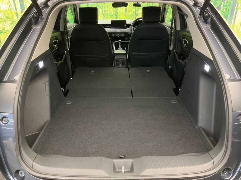 2021 Honda Vezel 6AA-RV5 (UW-6aab5b49e2c15)[28]