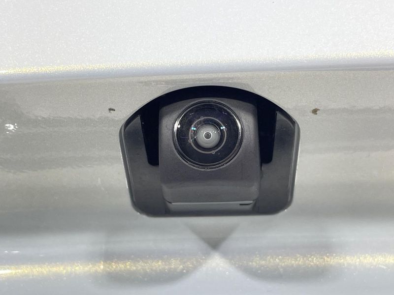 2023 Honda Vezel 6AA-RV5 (UW-6aab5b4e806a9)[18]