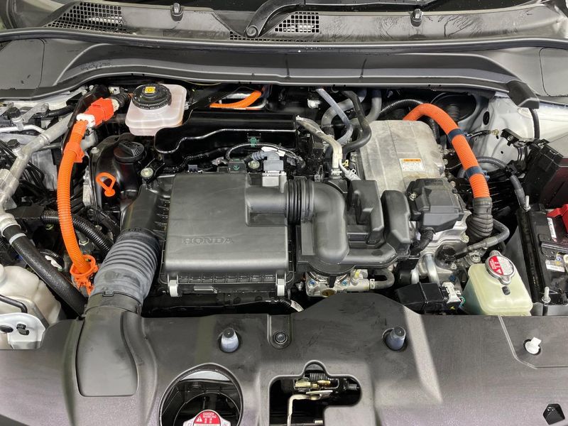 2025 Honda Vezel 6AA-RV5 (UW-6aab5b53bab03)[6]