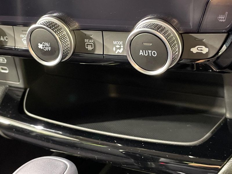 2025 Honda Vezel 6AA-RV5 (UW-6aab5b53bab03)[26]