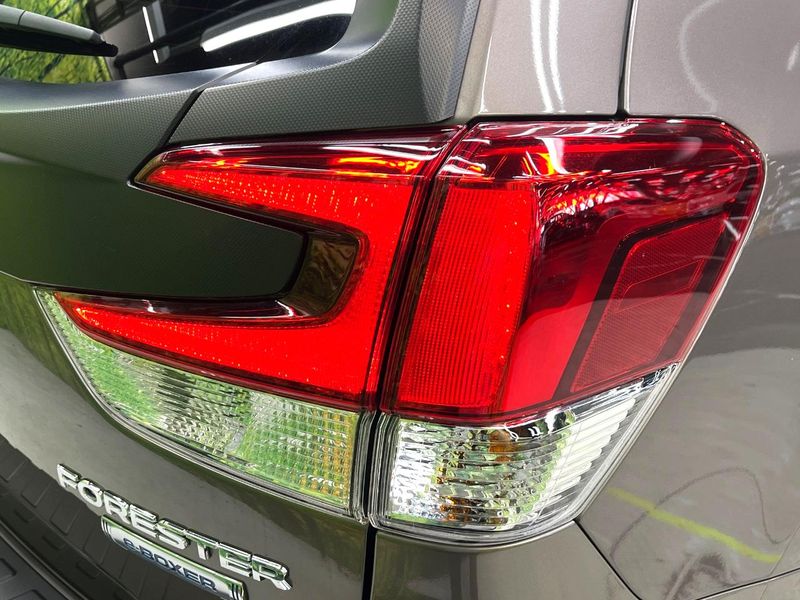 2025 Subaru Forester 5AA-SKE (UW-6aab5b6c88bbe)[19]