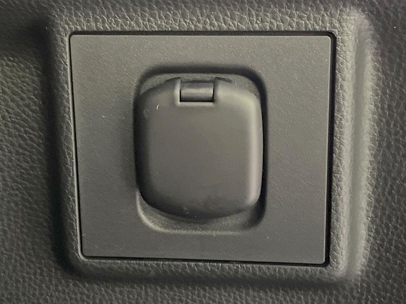 2024 Toyota Land Cruiser 250 3BA-TRJ250W (UW-6aab5b84a5cd7)[18]