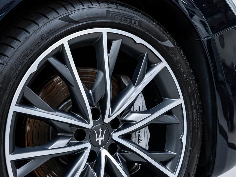 2020 Maserati Ghibli ABA-MG30C (UW-6aab5bb61ff73)[23]