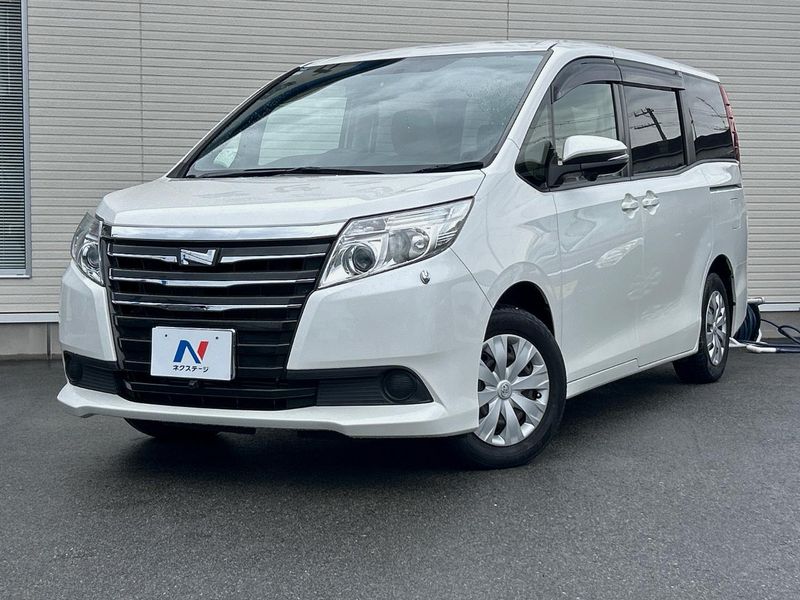 2015 Toyota Noah DBA-ZRR80G (UW-6aab5bc48af4e)[0]