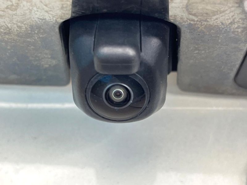 2019 Toyota Noah DBA-ZRR80W (UW-6aab5bcc31f88)[24]