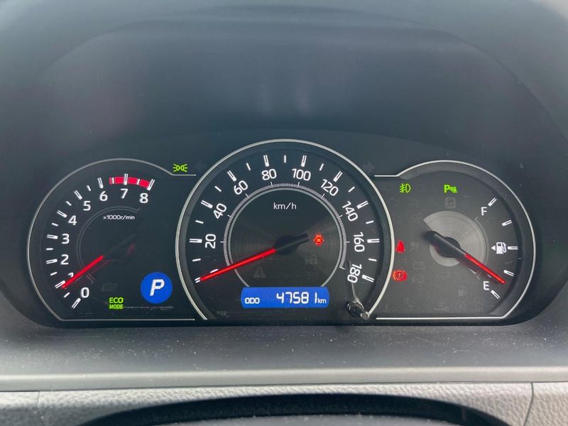 2020 Toyota Voxy DBA-ZRR80W (UW-6aab5bcec4ffc)[28]