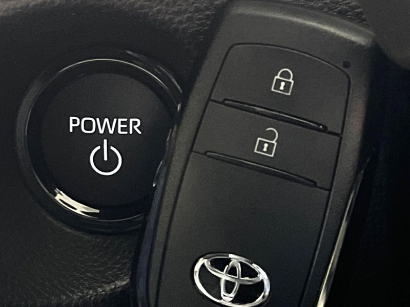 2026 Toyota Corolla Cross 6AA-ZVG13 (UW-6aab5be056287)[14]