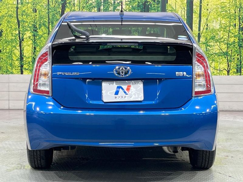 2014 Toyota Prius DAA-ZVW30 (UW-6aab5be5cdd73)[24]
