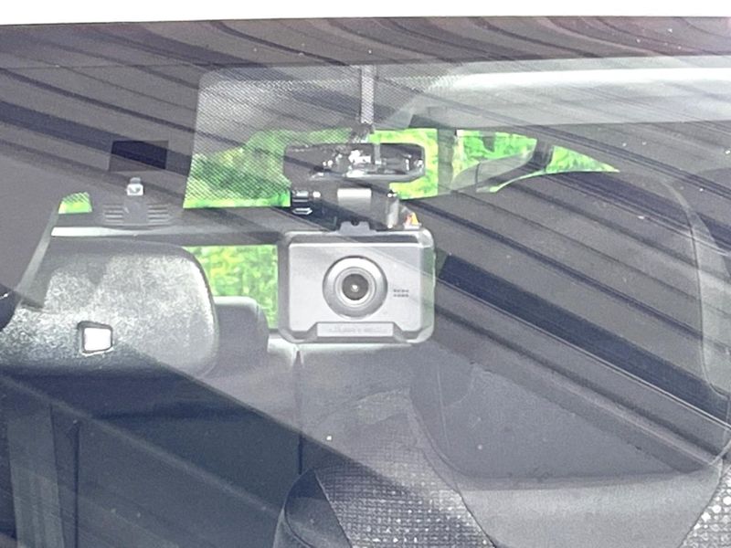 2021 Toyota Prius 6AA-ZVW51 (UW-6aab5bf418f5f)[6]