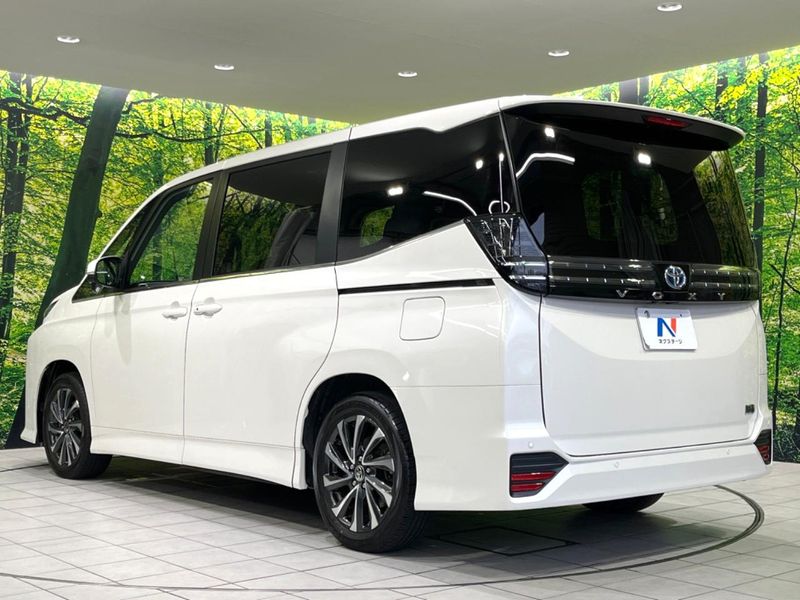 2025 Toyota Voxy 6AA-ZWR90W (UW-6aab5c142a4b0)[25]