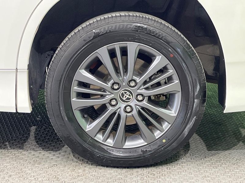 2024 Toyota Voxy 6AA-ZWR95W (UW-6aab5c15acdf5)[11]