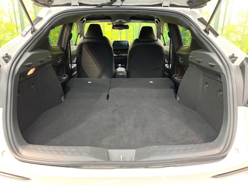 2017 Toyota C-HR DAA-ZYX10 (UW-6aab5c174408a)[24]