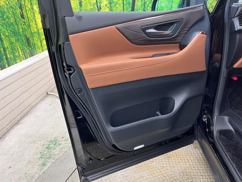 2023 Toyota Vellfire Hybrid 6AA-AAHH40W (UW-6aacaa16476f2)[14]