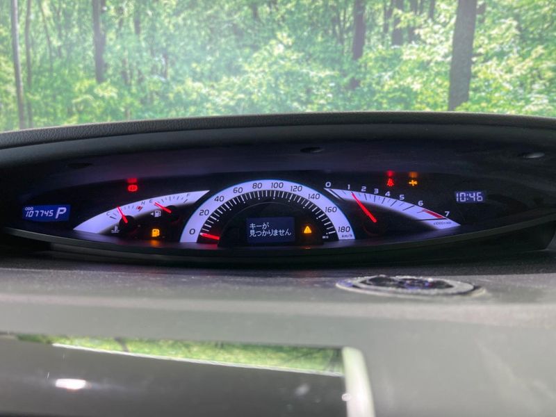 2015 Toyota Estima DBA-ACR50W (UW-6aacaa274dc1d)[28]