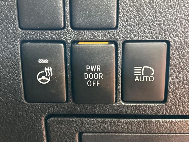 2018 Toyota Vellfire DBA-AGH30W (UW-6aacaa2d0c20d)[6]