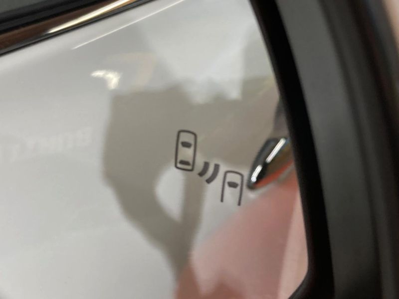 2024 Toyota Harrier Hybrid 6AA-AXUH80 (UW-6aacaa6e4611b)[13]