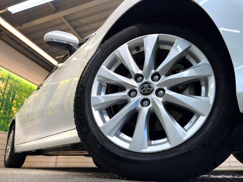 2017 Toyota Camry DAA-AXVH70 (UW-6aacaa728f1f0)[23]