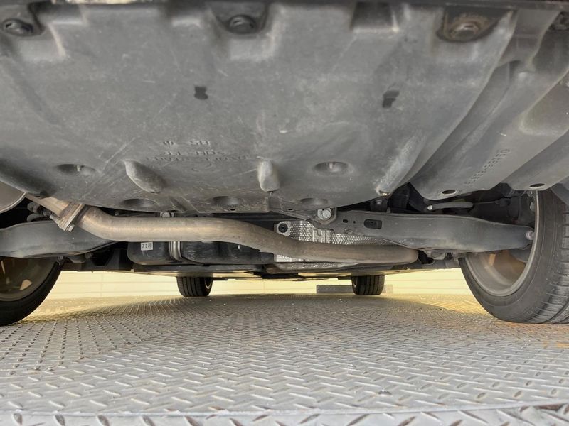 2019 Toyota Camry DAA-AXVH70 (UW-6aacaa7347524)[18]