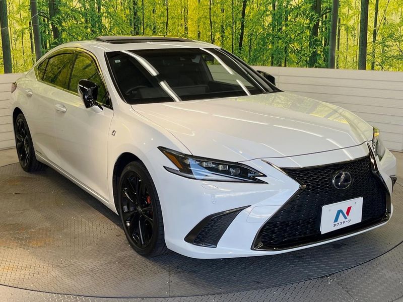 2021 Lexus ES 6AA-AXZH11 (UW-6aacaa75a6879)[12]