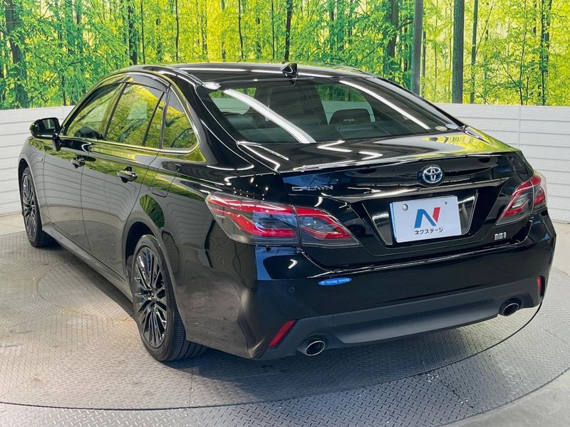 2020 Toyota Crown Hybrid 6AA-AZSH20 (UW-6aacaa7e143d3)[16]