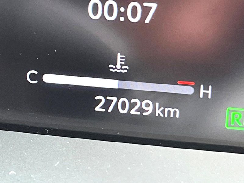 2023 Toyota Crown Crossover 6AA-AZSH35 (UW-6aacaa82d991e)[2]
