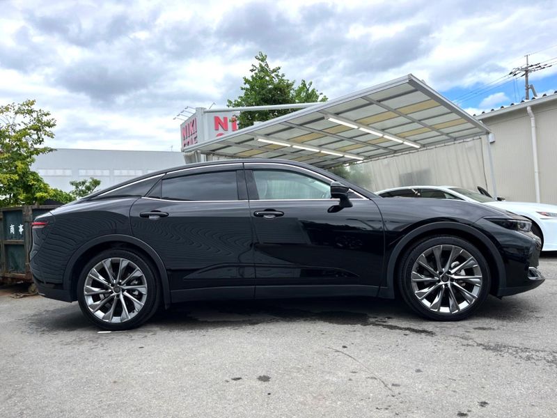 2023 Toyota Crown Crossover 6AA-AZSH35 (UW-6aacaa82d991e)[29]