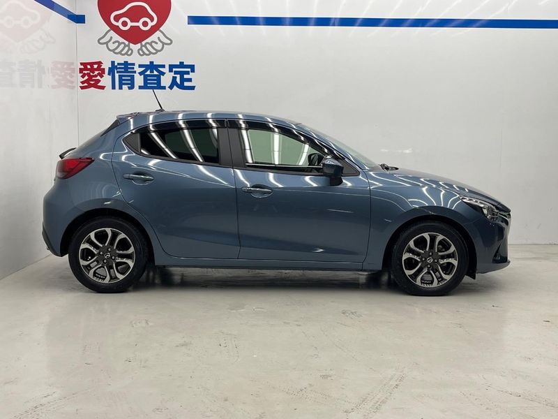 2015 Mazda Demio LDA-DJ5FS (UW-6aacaadeab900)[16]