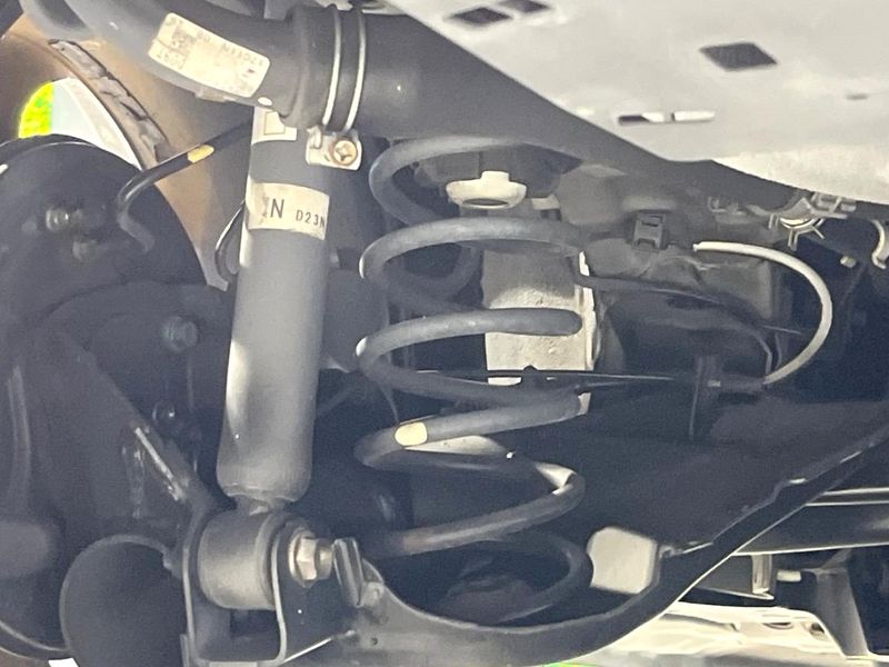 2017 Mazda Demio LDA-DJ5FS (UW-6aacaae070237)[18]