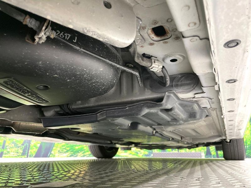 2022 Nissan Note 6AA-E13 (UW-6aacaaf65fa21)[10]
