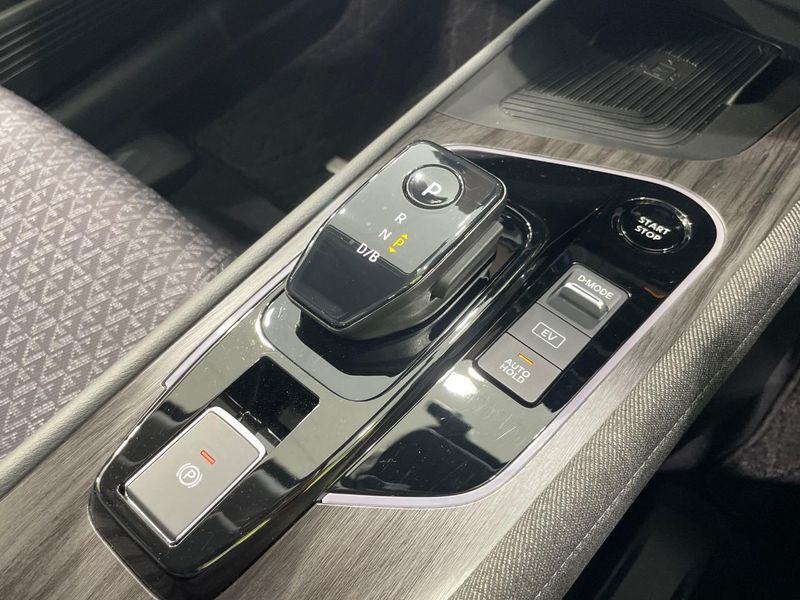 2025 Nissan Aura 6AA-FE13 (UW-6aacab0177271)[28]