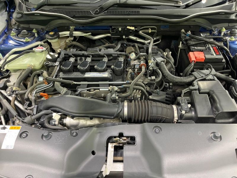 2017 Honda Civic DBA-FK7 (UW-6aacab0309601)[4]